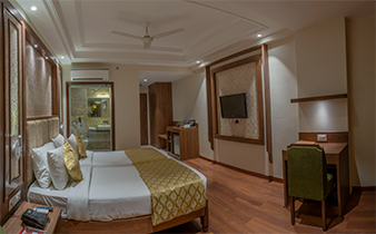 Deluxe room 5